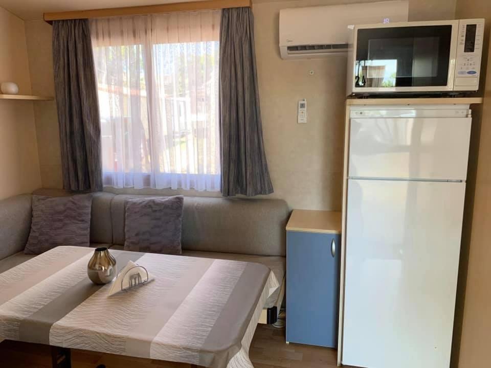 Coral Mobile Home Privlaka  Zewnętrze zdjęcie